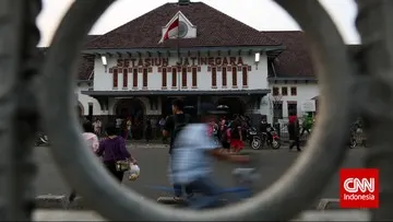 Daftar 13 Perjalanan Kereta Api yang Berhenti di Stasiun Jatinegara Imbas Acara di Monas