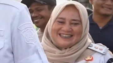 Kronologi dan Sanksi Disiplin Lurah Paya Pasir Syerly Usai Mengejek Warga
