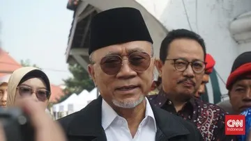 Zulkifli Hasan Bantah Isu Pembangunan Koperasi Desa di Tengah Laut