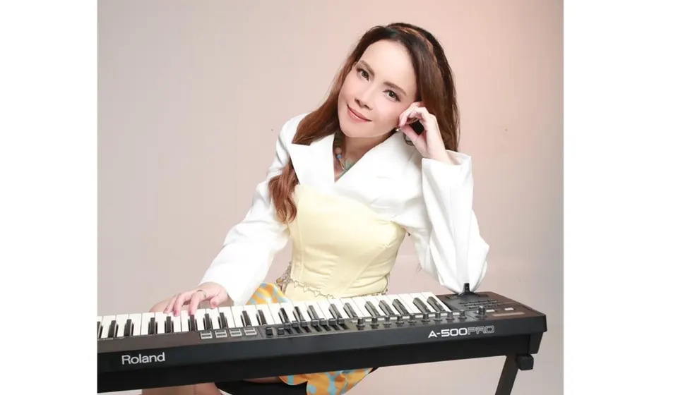 Duo Antonia Rilis Video Musik Asalkan Ku Bisa Arahan Sutradara Chalyavito