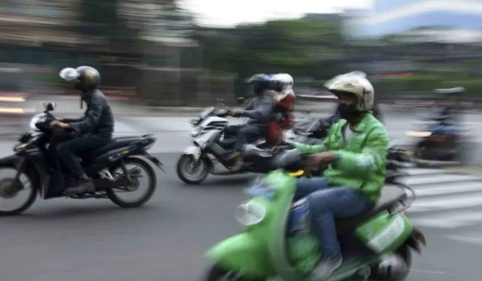 DPR Minta Pemerintah Siapkan Pelatihan dan Pembiayaan bagi Pengemudi Ojol