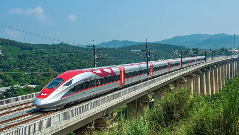 Sinyal Baru Proyek Kereta Cepat, China Tertarik Garap Jalur Hingga Jawa Timur