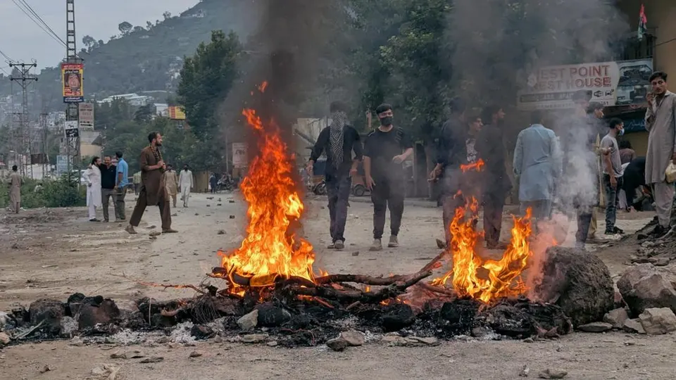 Bentrokan Berdarah di Kashmir, Puluhan Demonstran Tewas dan Akses Informasi Diblokir