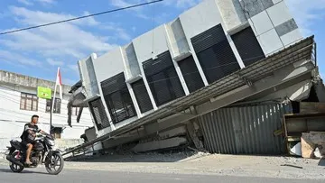TNI AD Kirim Kapal Rumah Sakit ke NTT, TNI AL Mobilisasi 5 KRI