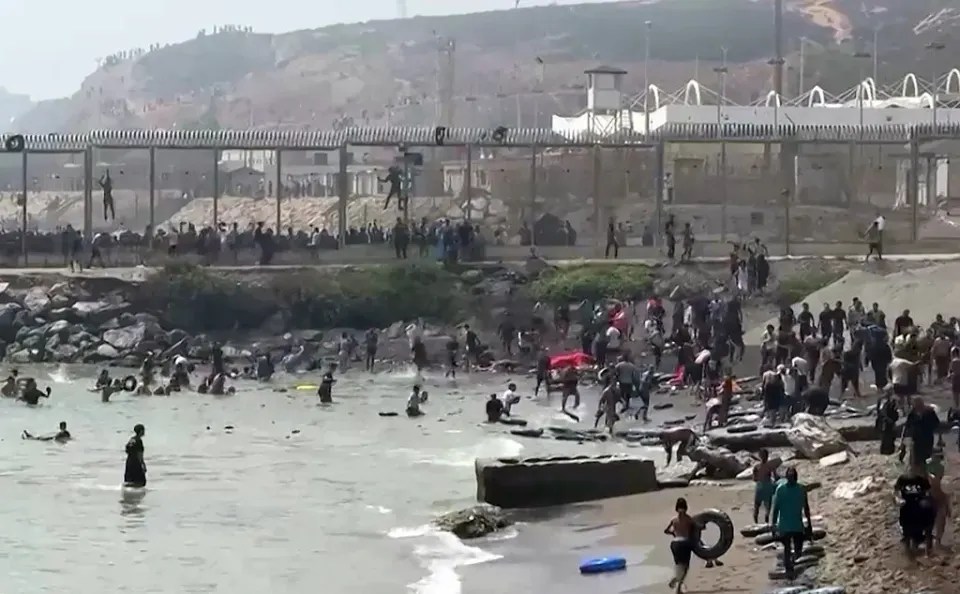 Memahami Aturan Hukum dan Penanganan Krisis Imigran Maroko di Ceuta