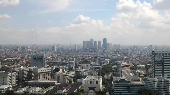 Prakiraan Cuaca Jakarta Rabu, Didominasi Cerah dengan Suhu Mencapai 35 Derajat Celsius
