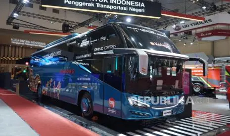 Penerapan Sistem Inspeksi Digital dan Standarisasi Karoseri Kendaraan Niaga Hino