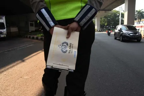 Aksi Viral Wanita Lakukan Freestyle Motor di Pekanbaru dan Sanksi Hukumnya