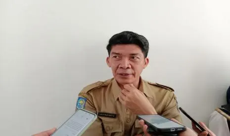Pemkab Lombok Tengah Perbarui Rambu Bahaya Wisata Usai Insiden di Pantai Semeti