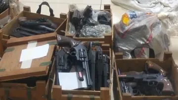 Temuan Nyaris Seribu Senjata dan Narkoba di Sekolah Swasta Jakarta Selatan