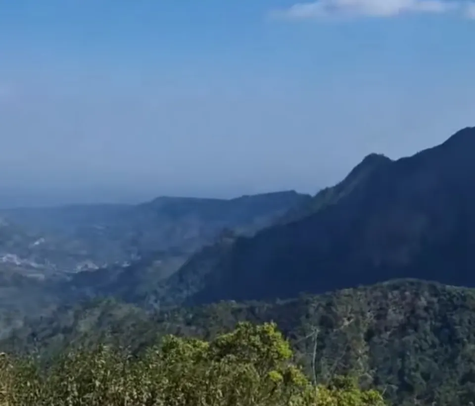 Prakiraan Cuaca Jawa Tengah 7 Agustus 2026, Cuaca Cerah Berawan dan Potensi Kebakaran Hutan di Puncak Kemarau