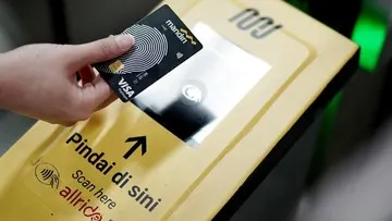 Bank Mandiri Sediakan Pembayaran Kartu Kredit Nirsentuh Berstandar EMV Global di MRT Jakarta