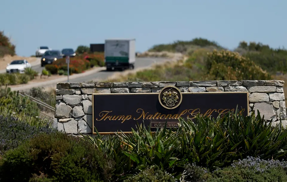 Penangkapan Pria Bersenjata Ilegal di Lapangan Golf Donald Trump California