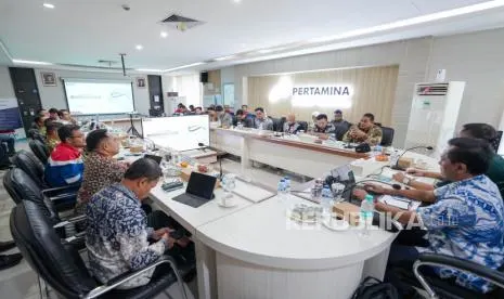 Kunjungan Dewan Komisaris Pertamina Patra Niaga ke Kepulauan Riau Tinjau Distribusi Energi