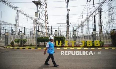 Menghadapi Gangguan Pasokan Listrik dan Memantau Pemulihan Layanan Kelistrikan PLN