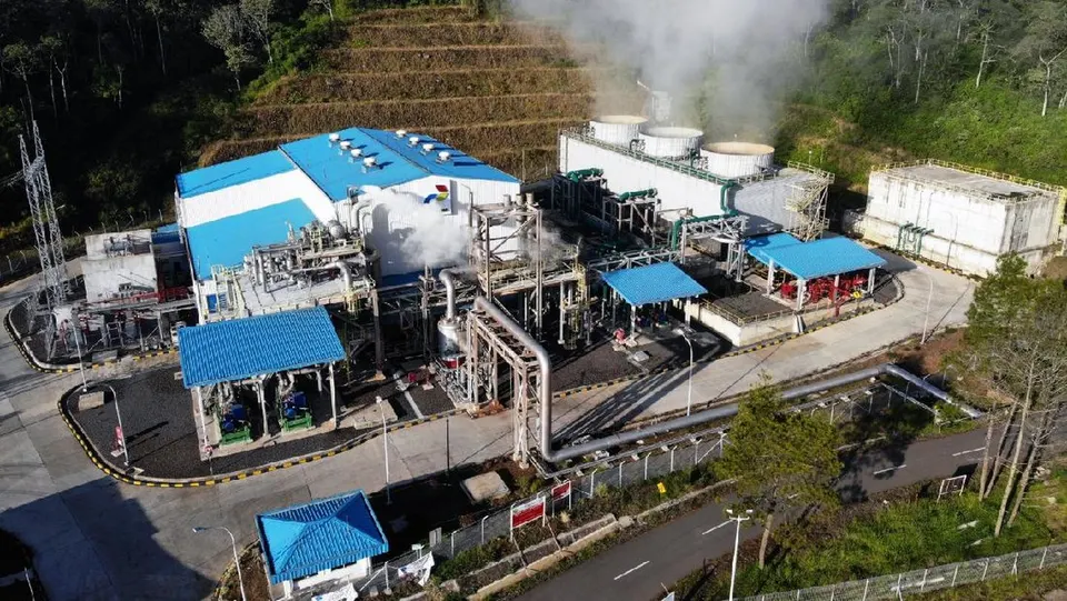 Satu Abad Panas Bumi di Indonesia dan Dampaknya bagi Ekonomi Nasional