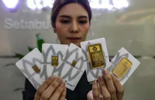 Panduan Menghitung Transaksi Beli dan Buyback Emas Antam Saat Harga Turun