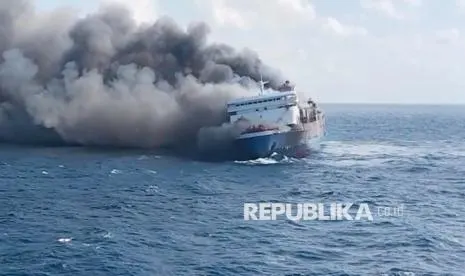 Evaluasi Operator dan Penertiban Manifes Pasca-Kebakaran KMP Mutiara Sentosa II