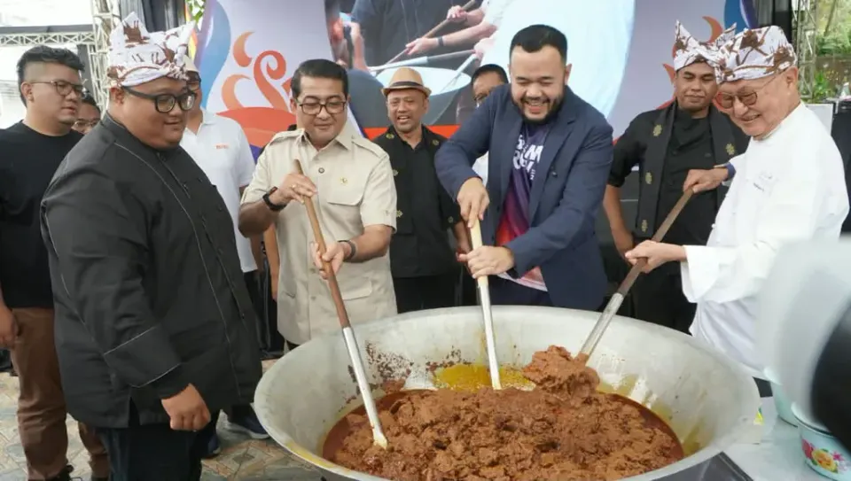 Dukungan Menekraf untuk Padang Menuju City of Gastronomy UNESCO